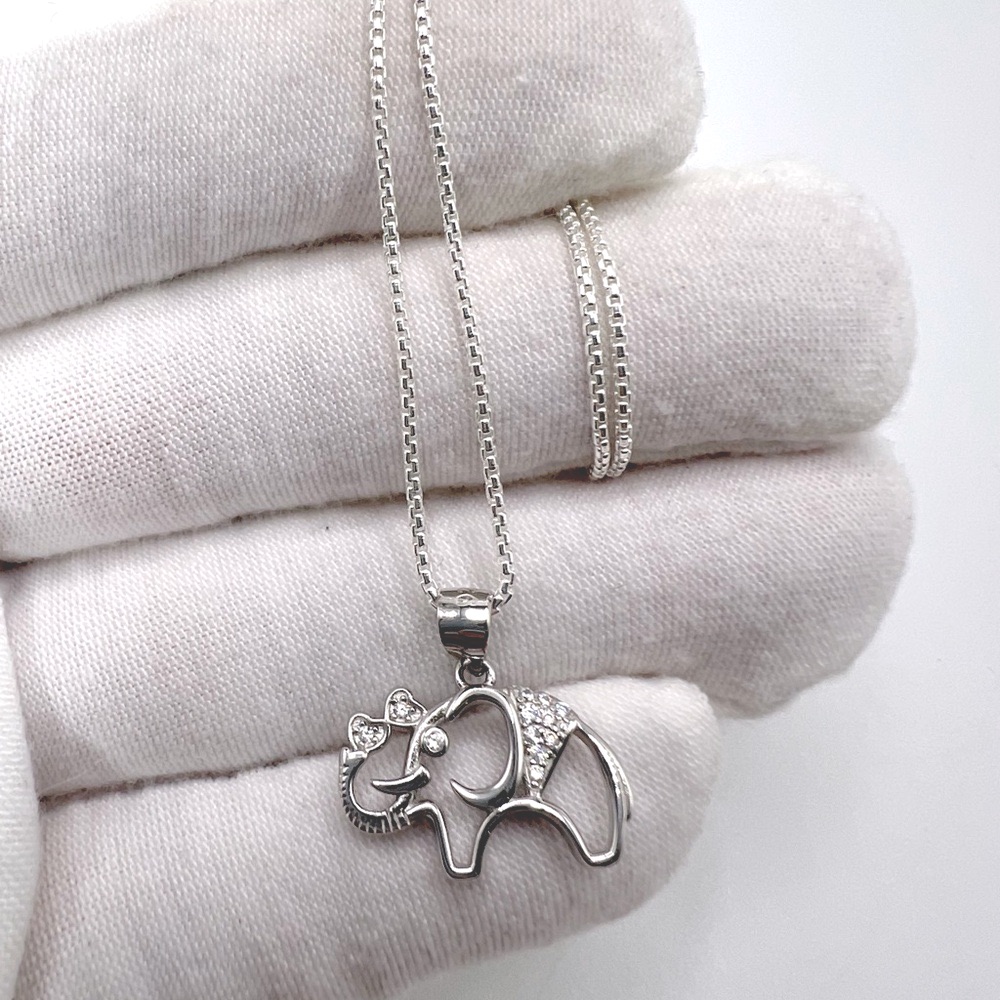 .925 Sterling Silver Cz Elephant Necklace